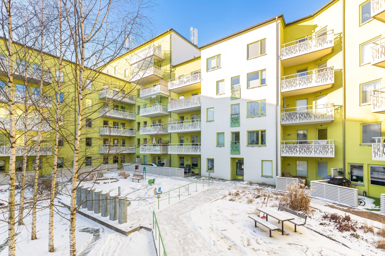 Emils Gata 11, bv.