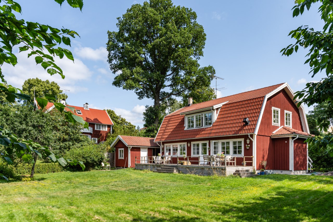 Sunnanvägen 12A