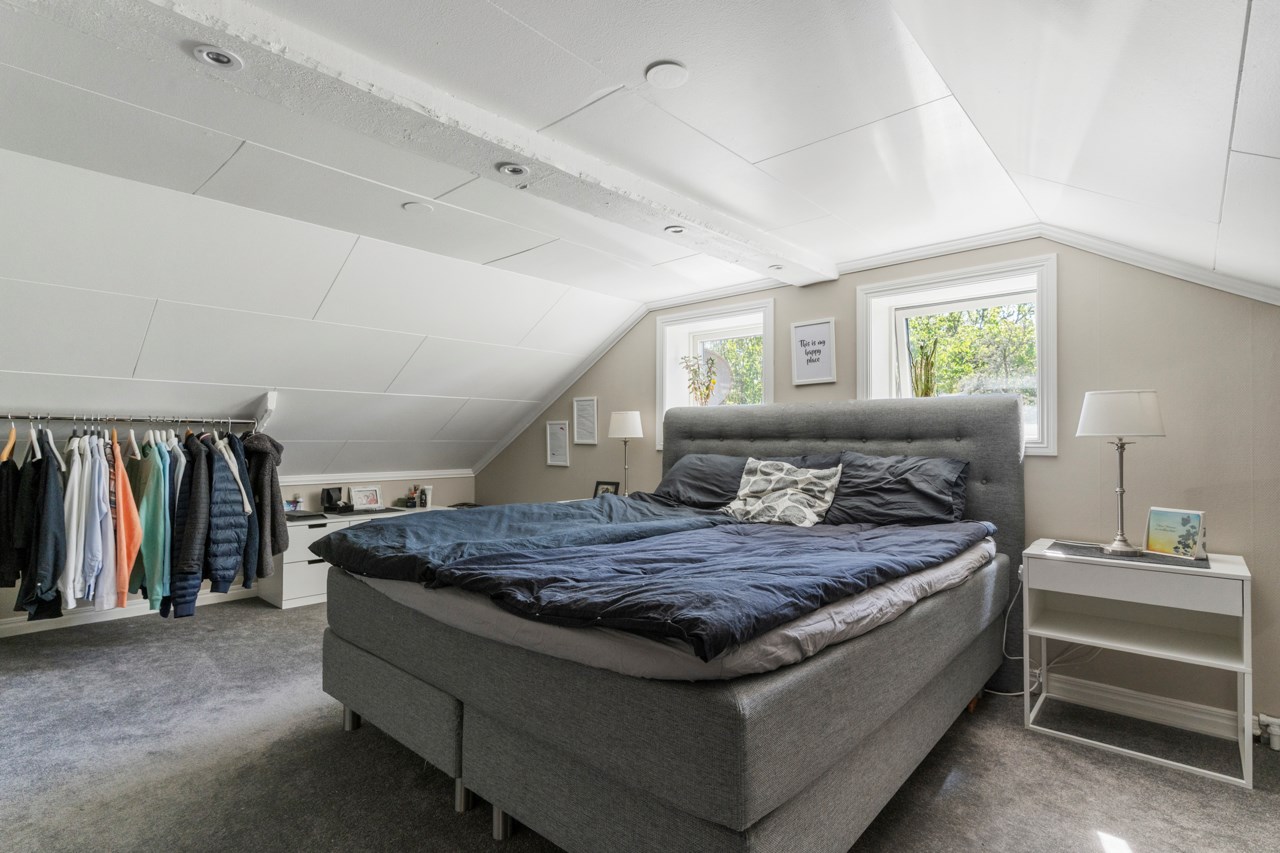 Hol Skäggården 248 och 256