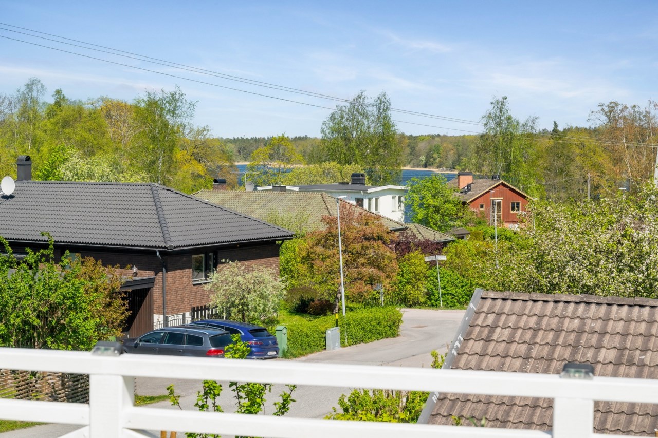 Norra Bondevägen 30