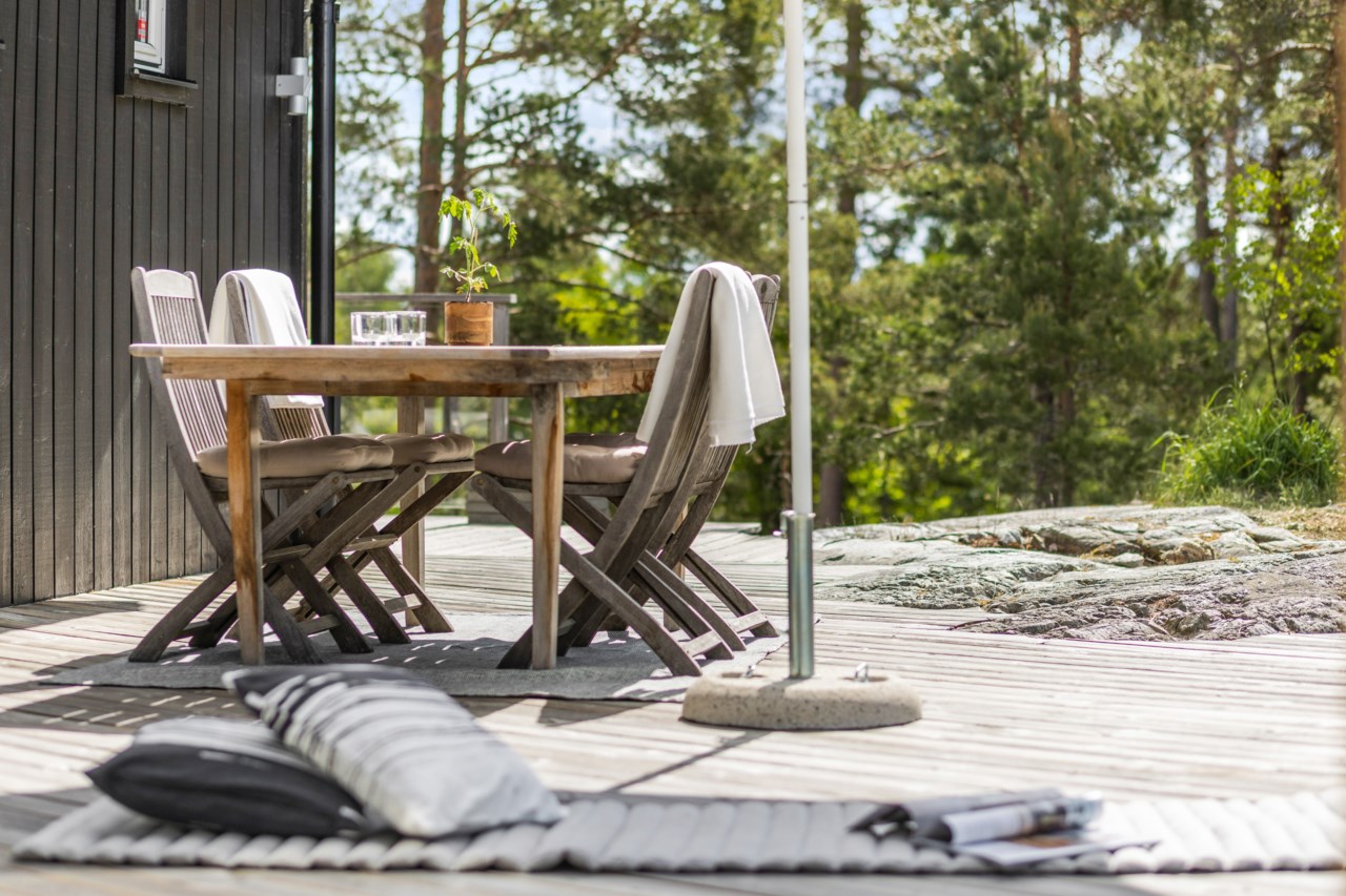Lärkbodavägen 1