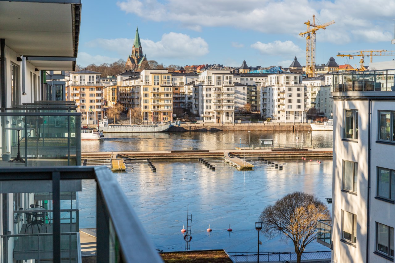Henriksdalskajen 8