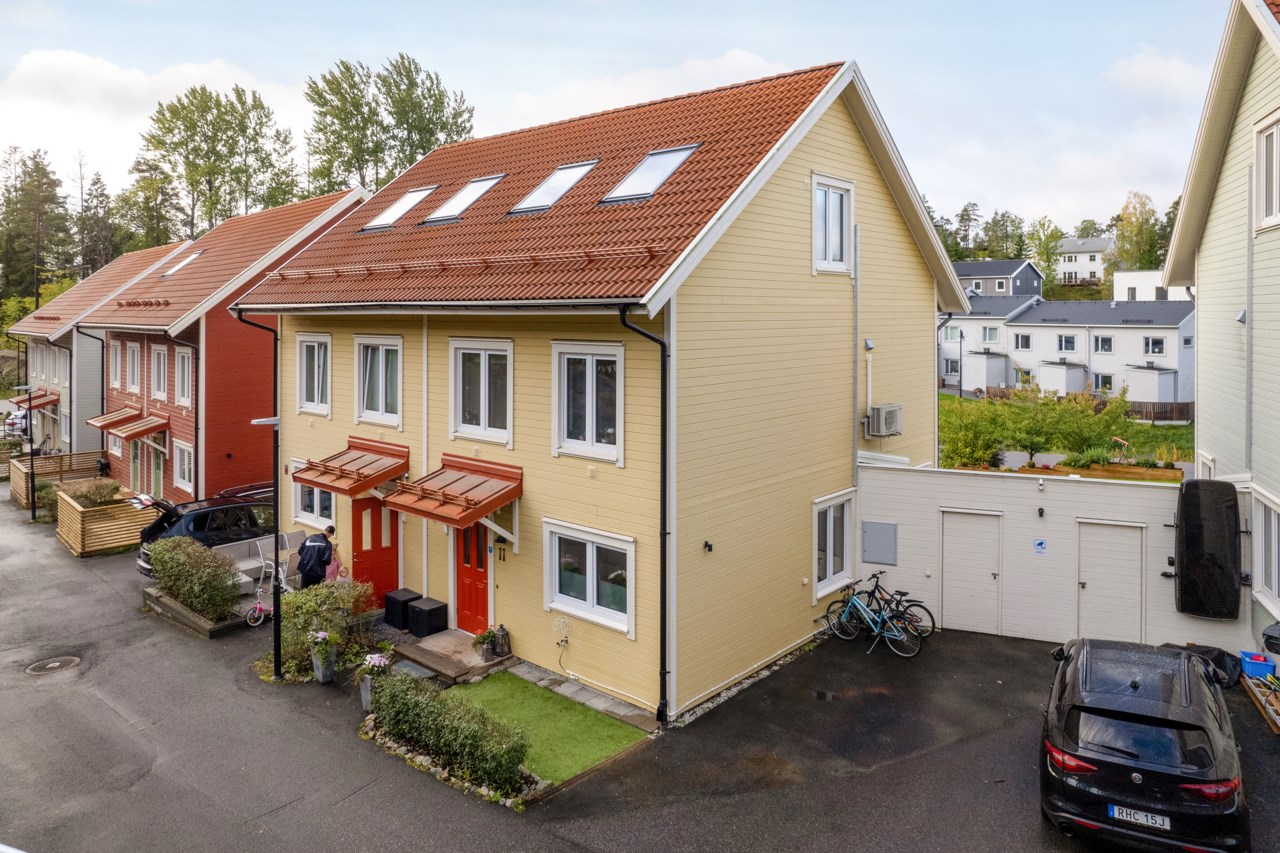 Svalbardsvägen 11