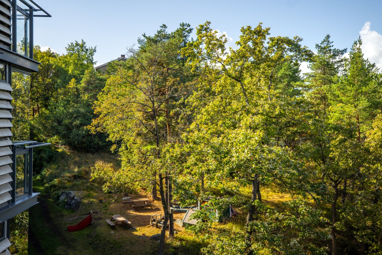 Blommensbergsvägen 128