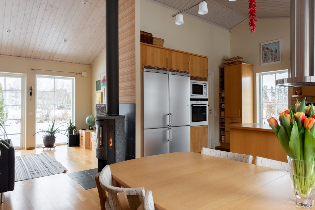 Bärby byväg 6