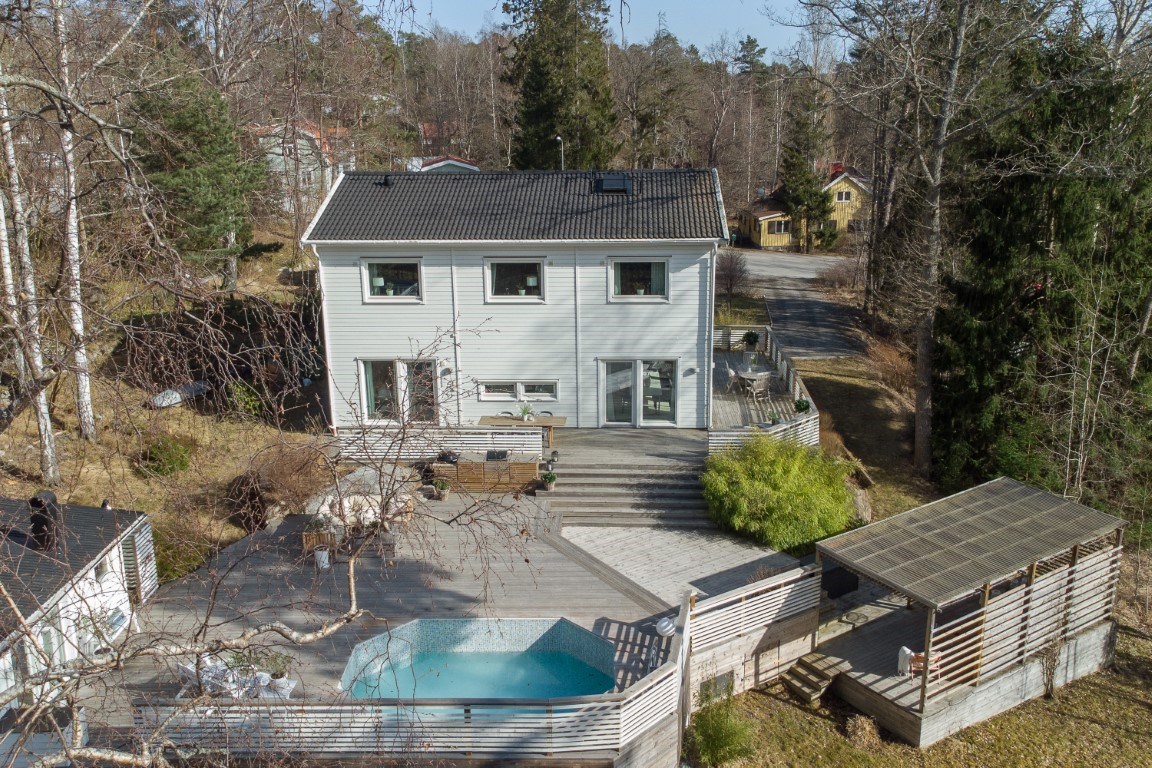 Kummelnäsvägen 33