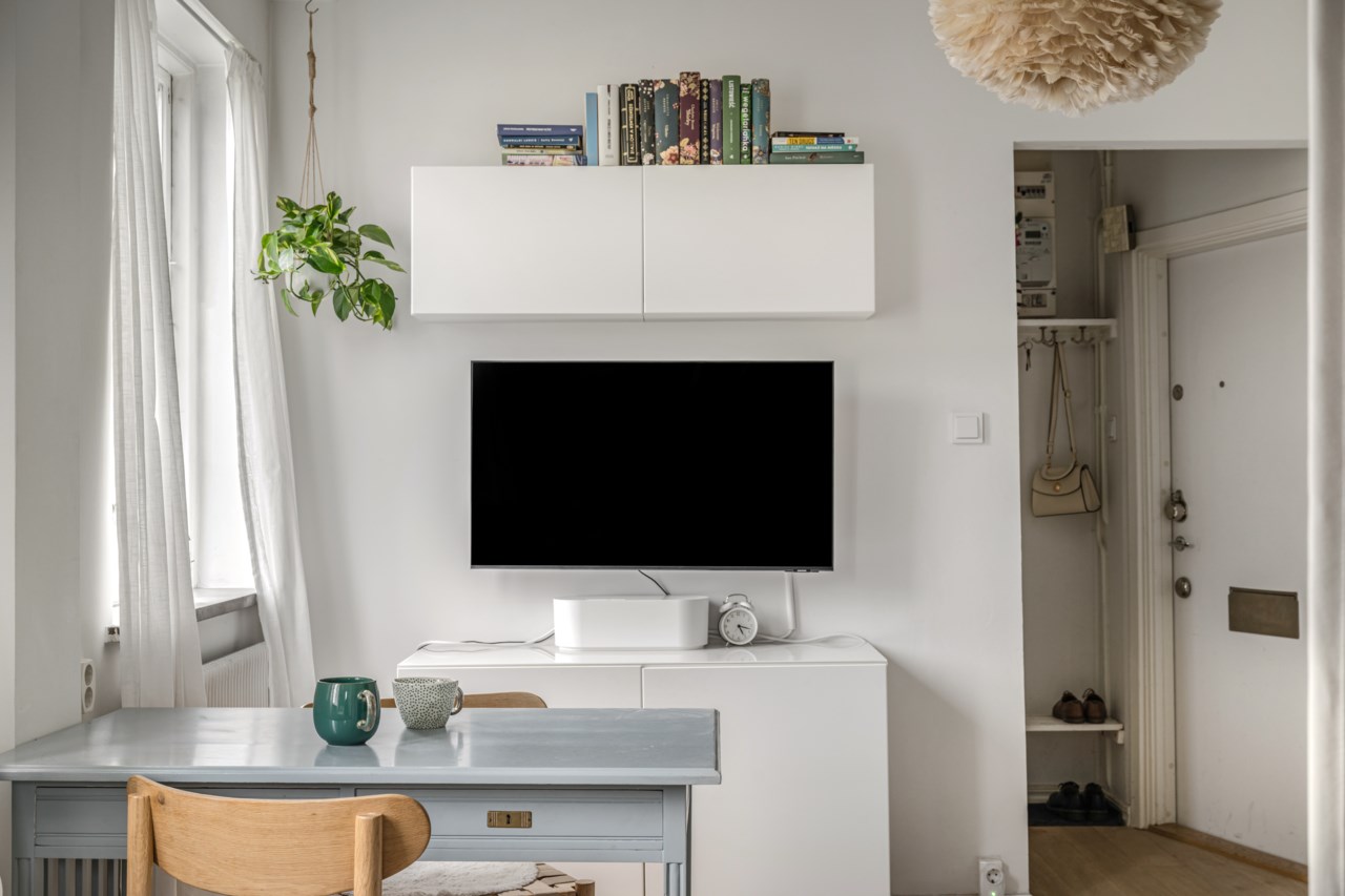 Ahlsellvägen 6