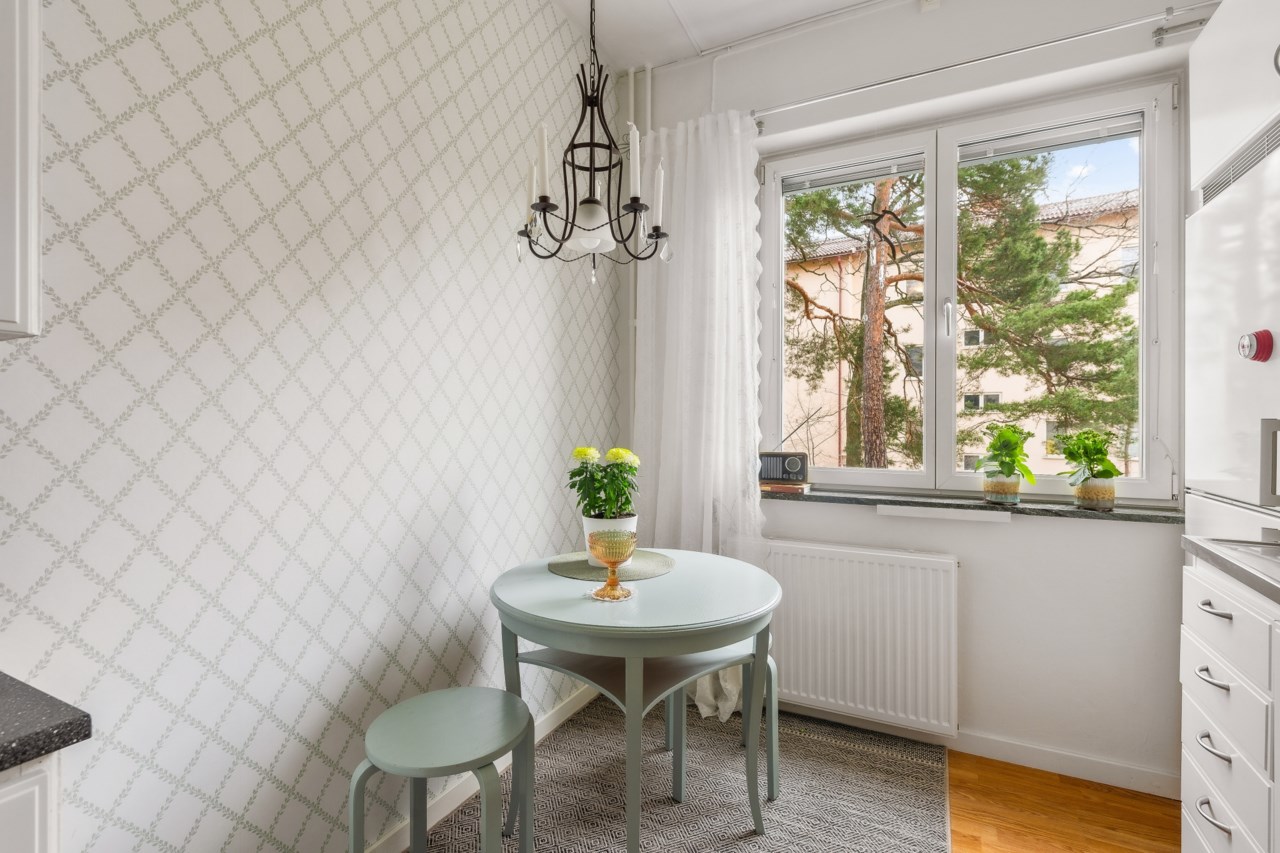 Björkbacksvägen 42