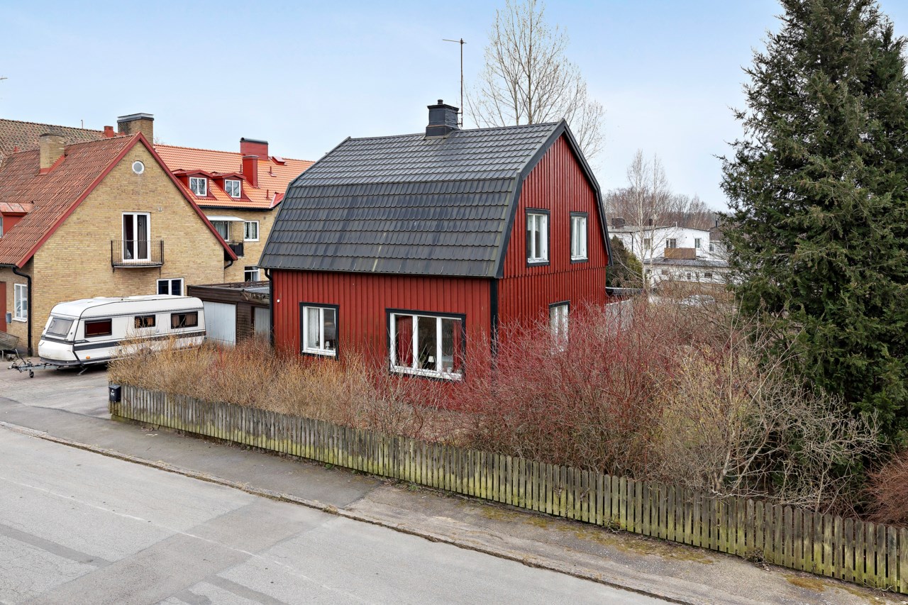 Gamlegårdsgatan 4