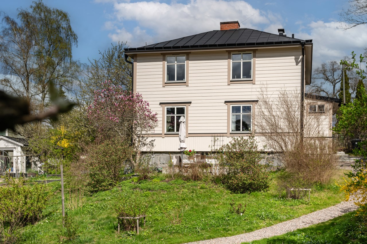 Harstigen 1