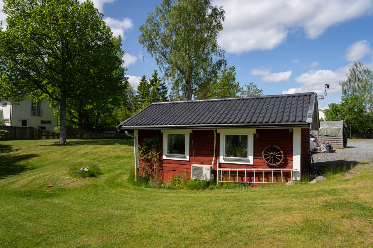 Barrskogsvägen 33B
