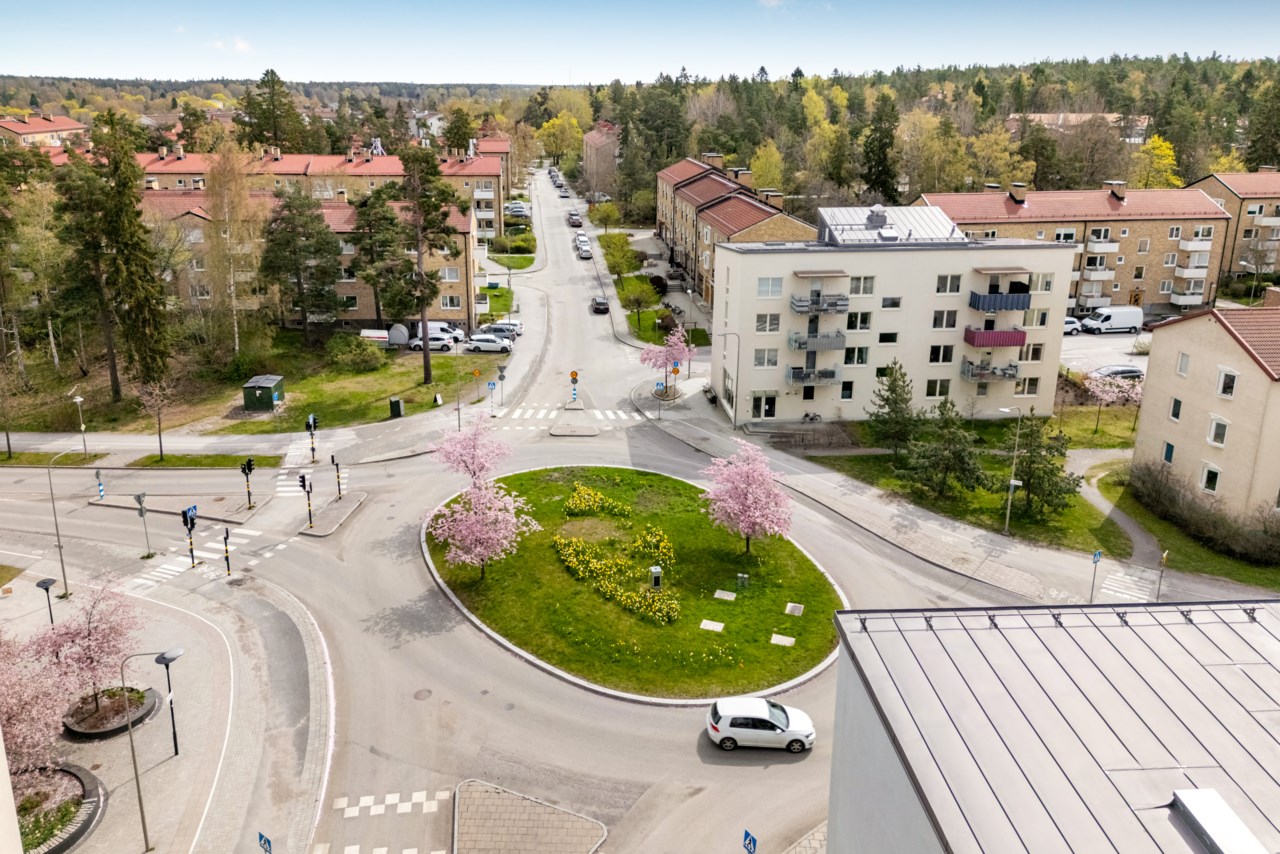 Tussmötevägen 120E