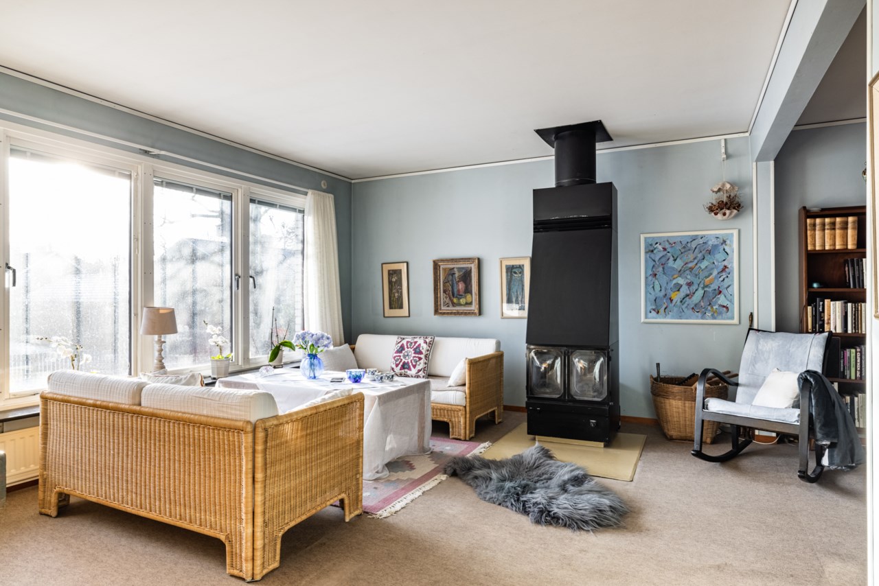 Fallskärmsvägen 32