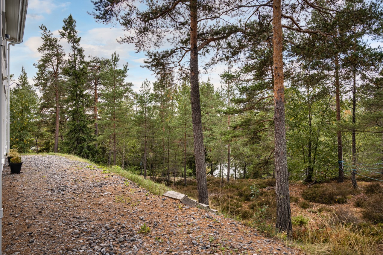 Bergtomtavägen 17