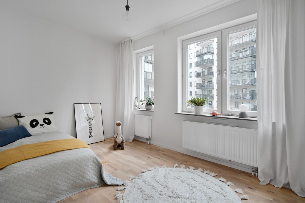 Oskarslundsbacken 8