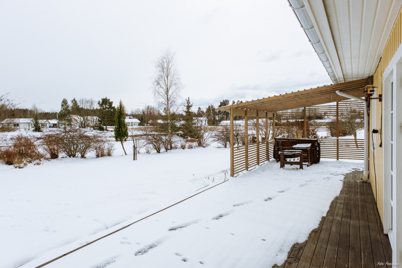 Bärby byväg 6