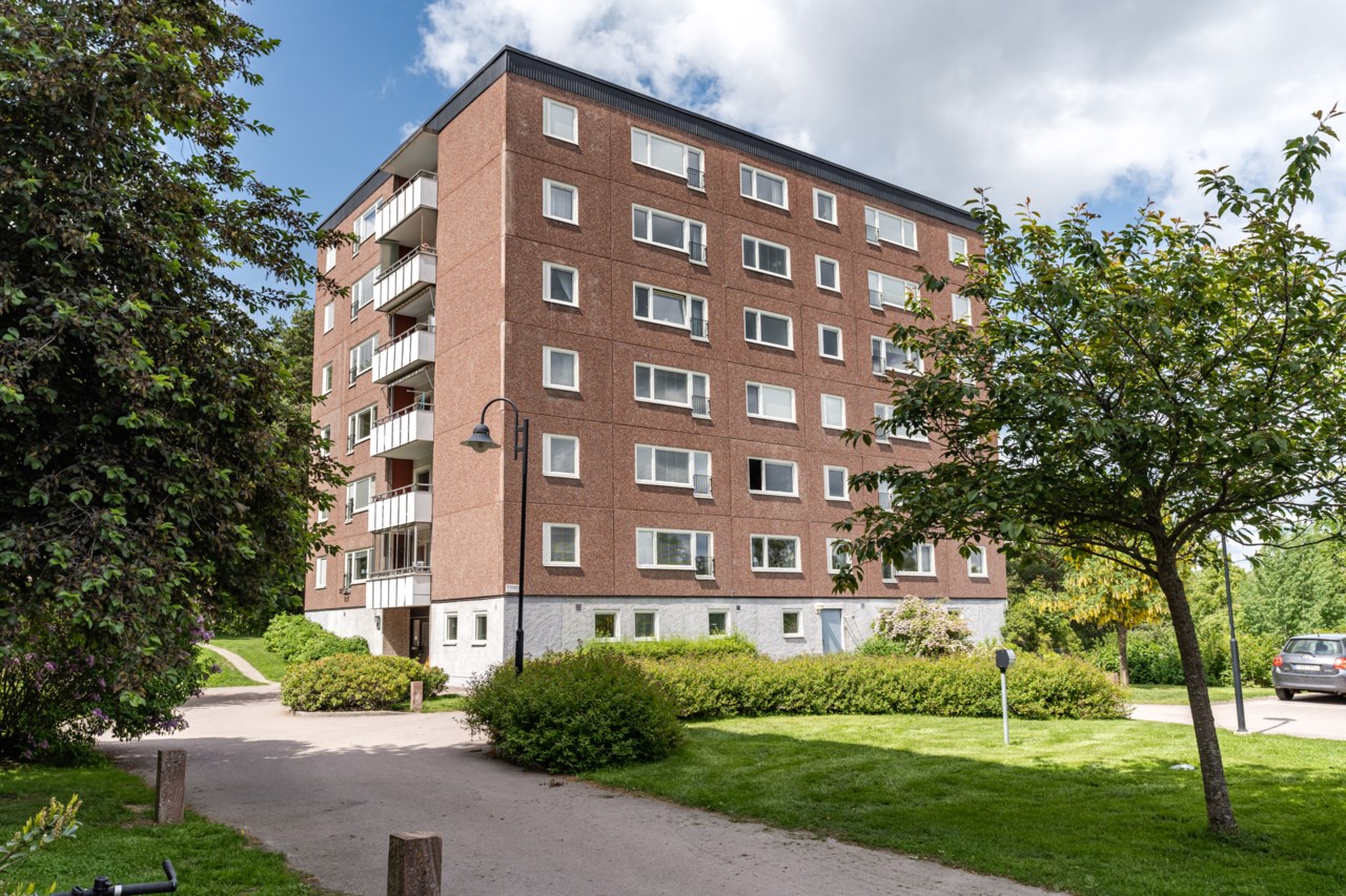 Stråvägen 2