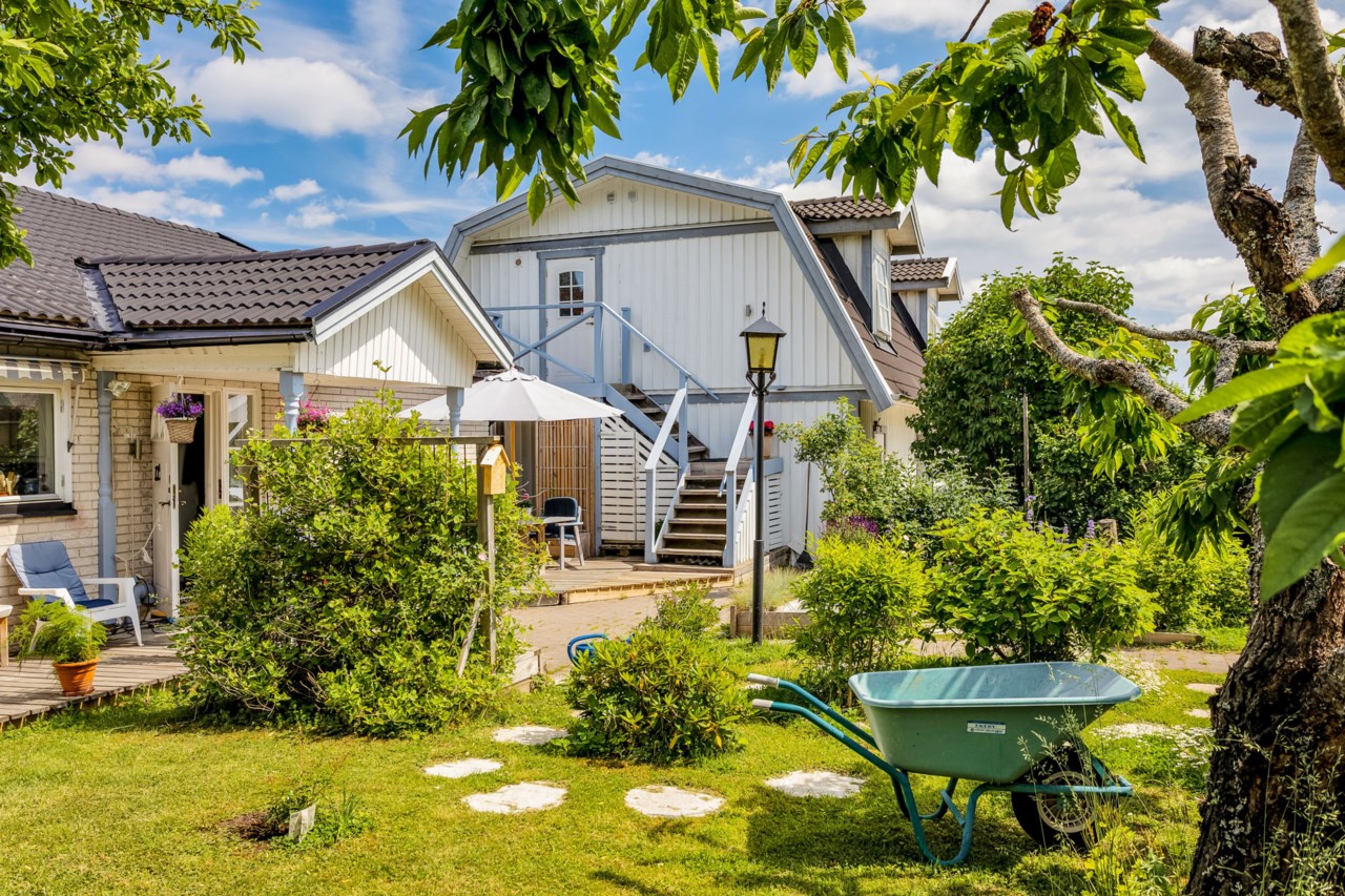 Kyrkbyvägen 31