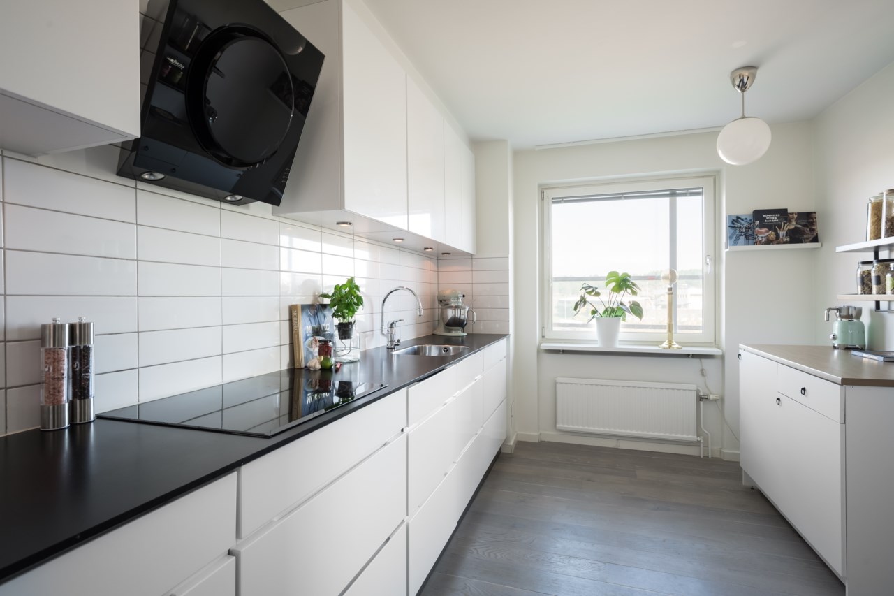 Per Hallströms Väg 12