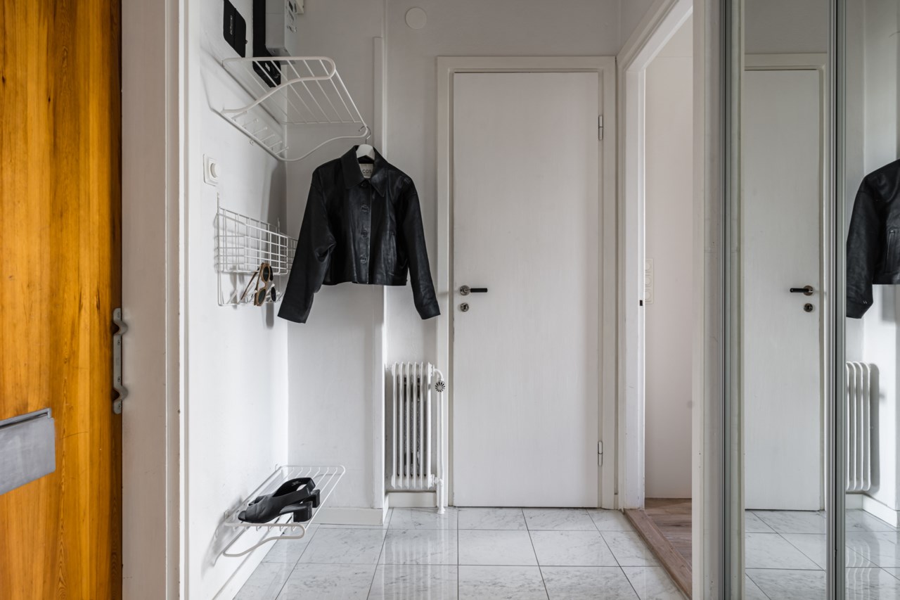 Knektvägen 17