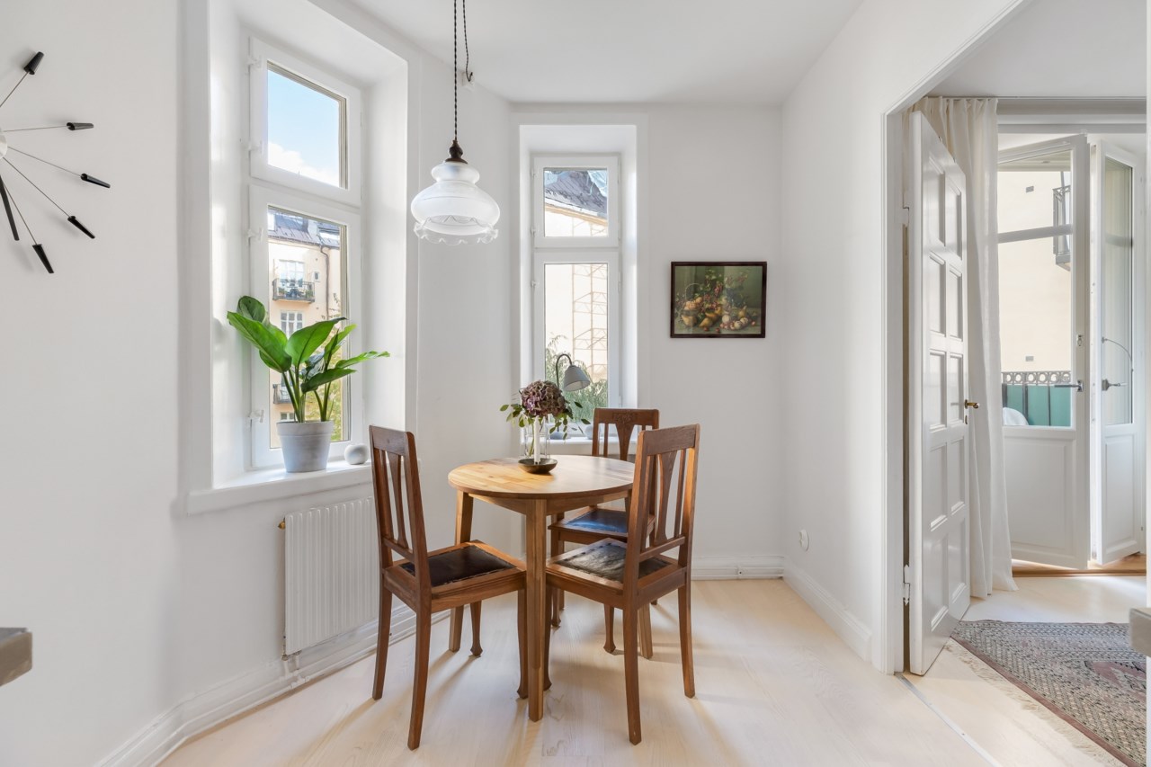 Råstavägen 8B