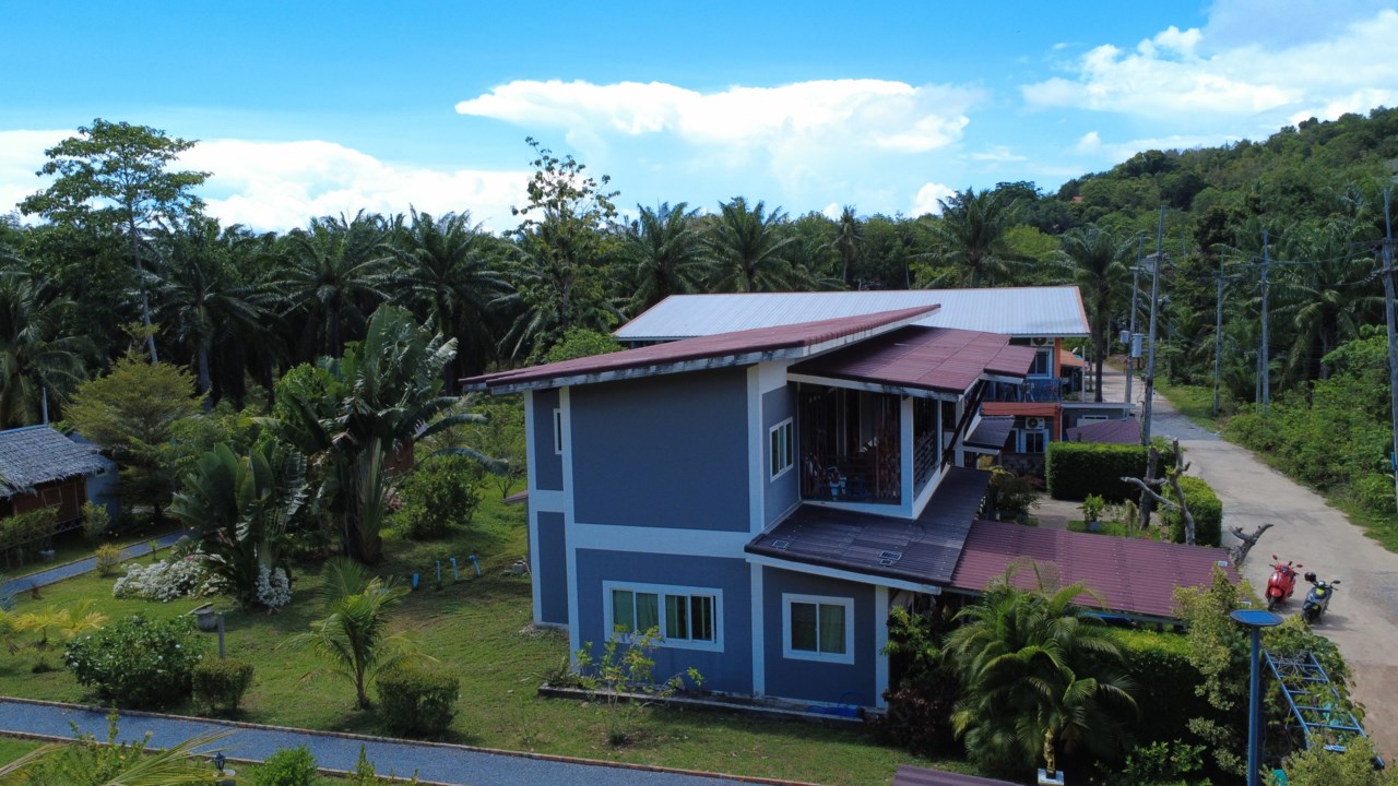Palm Gardens House