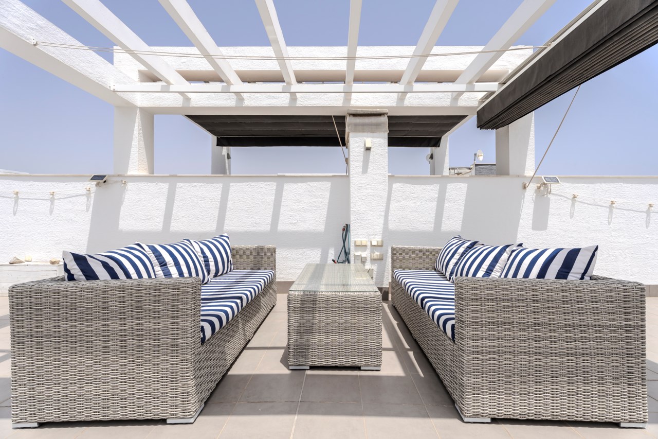 Oasis Beach IX