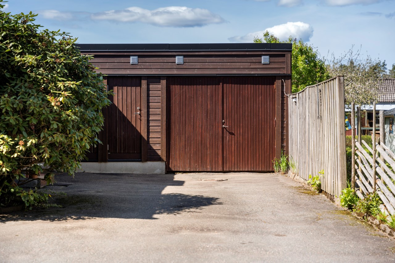 Brattåsvägen 8