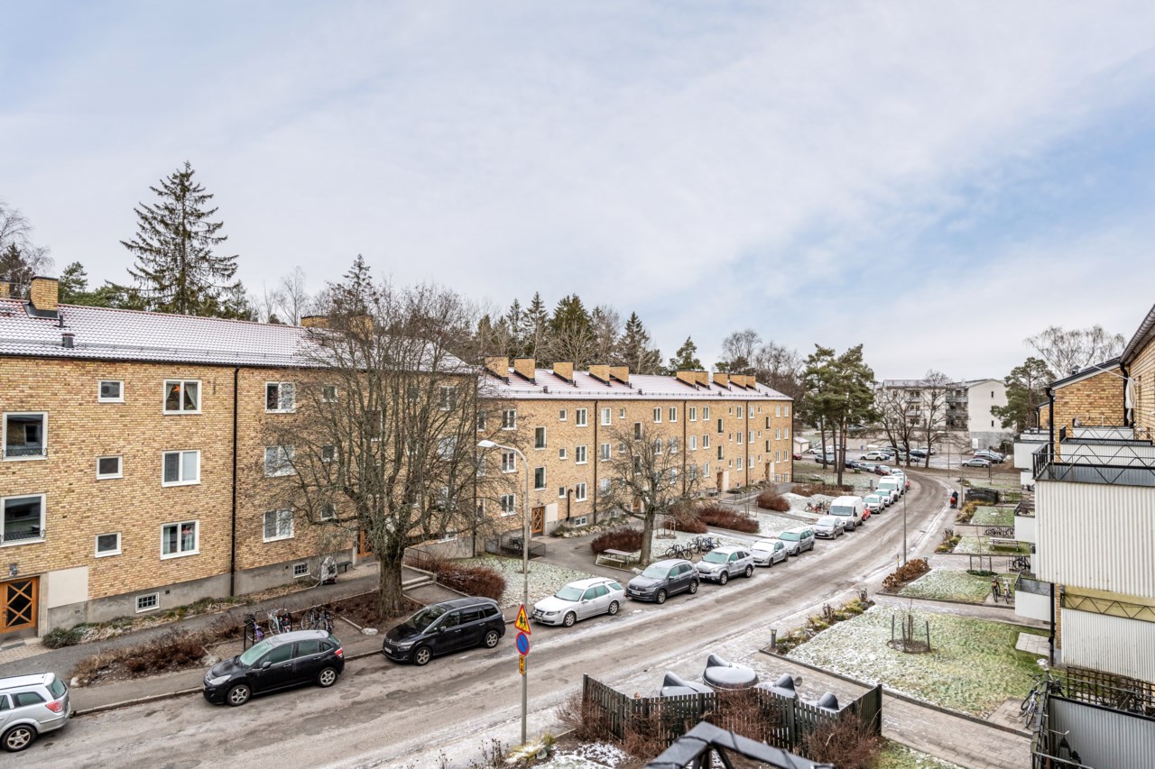 Oppundavägen 33