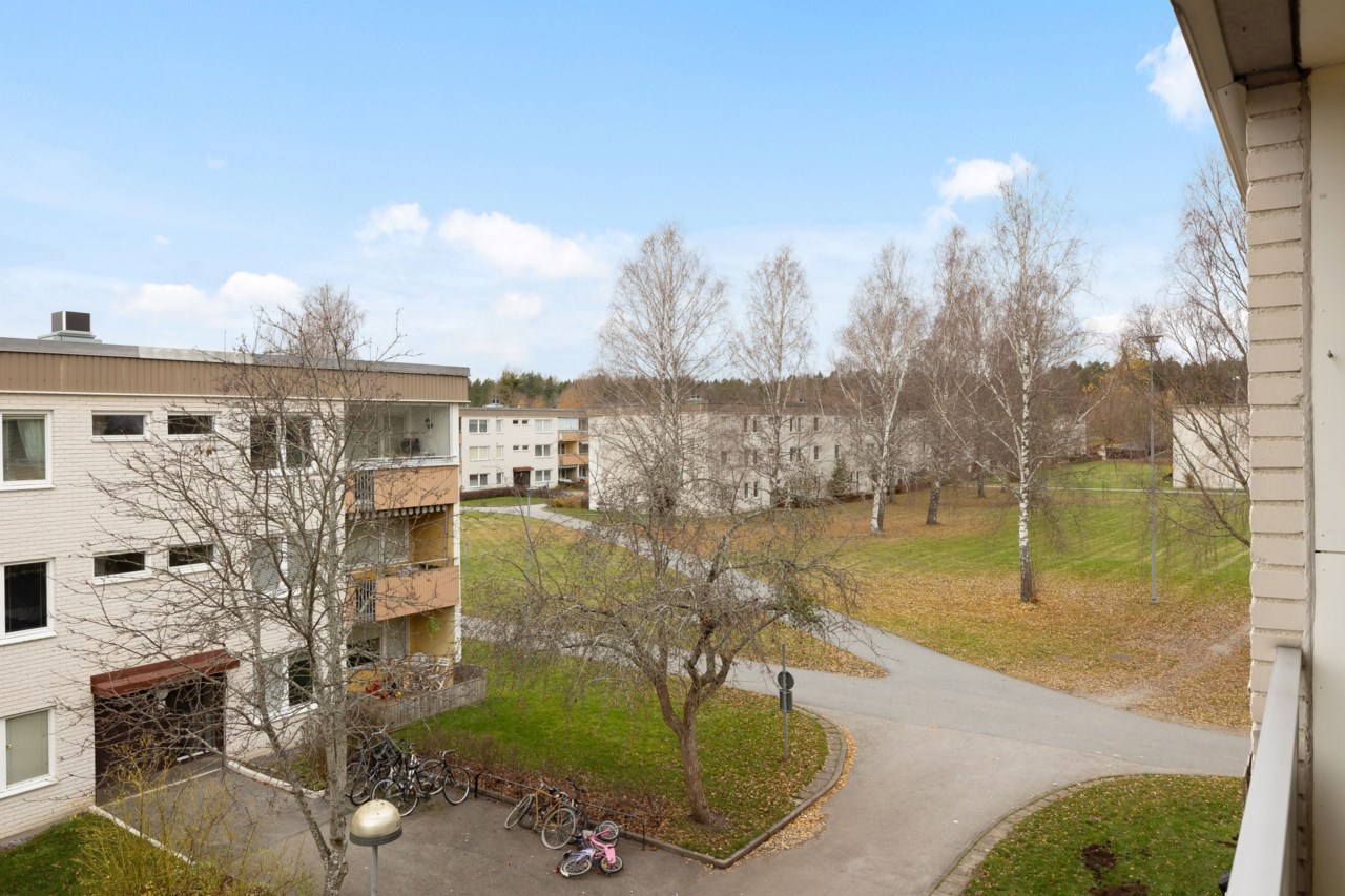Hjortronvägen 75