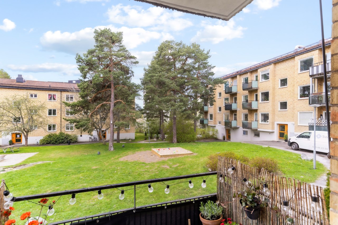 Holbergsgatan 100, 1tr