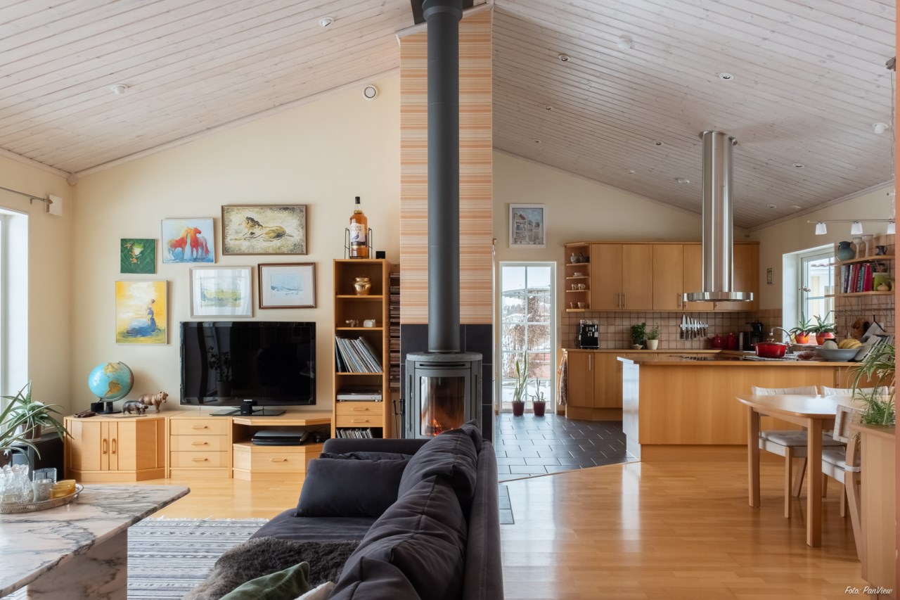 Bärby byväg 6