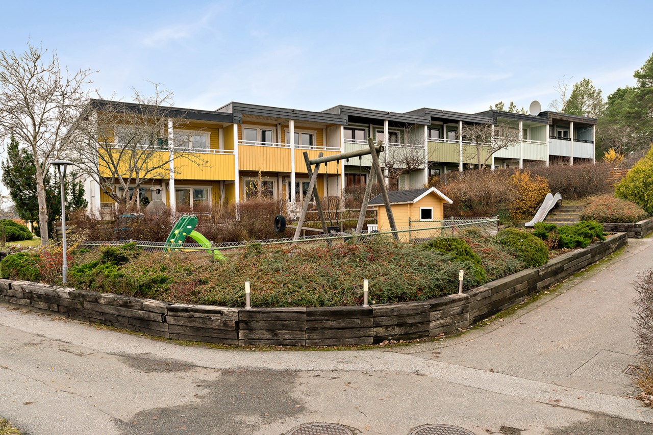 Brovaktarvägen 16