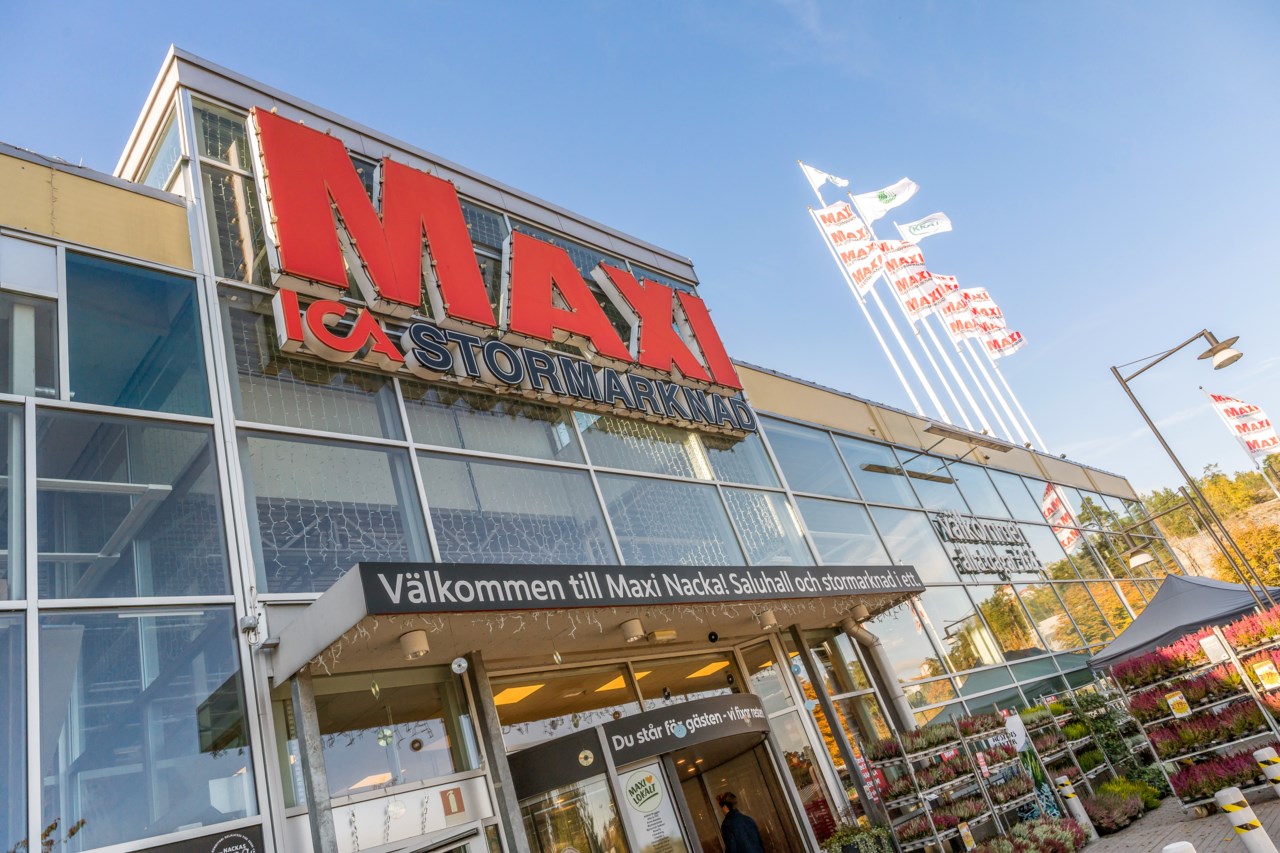 ICA Maxi