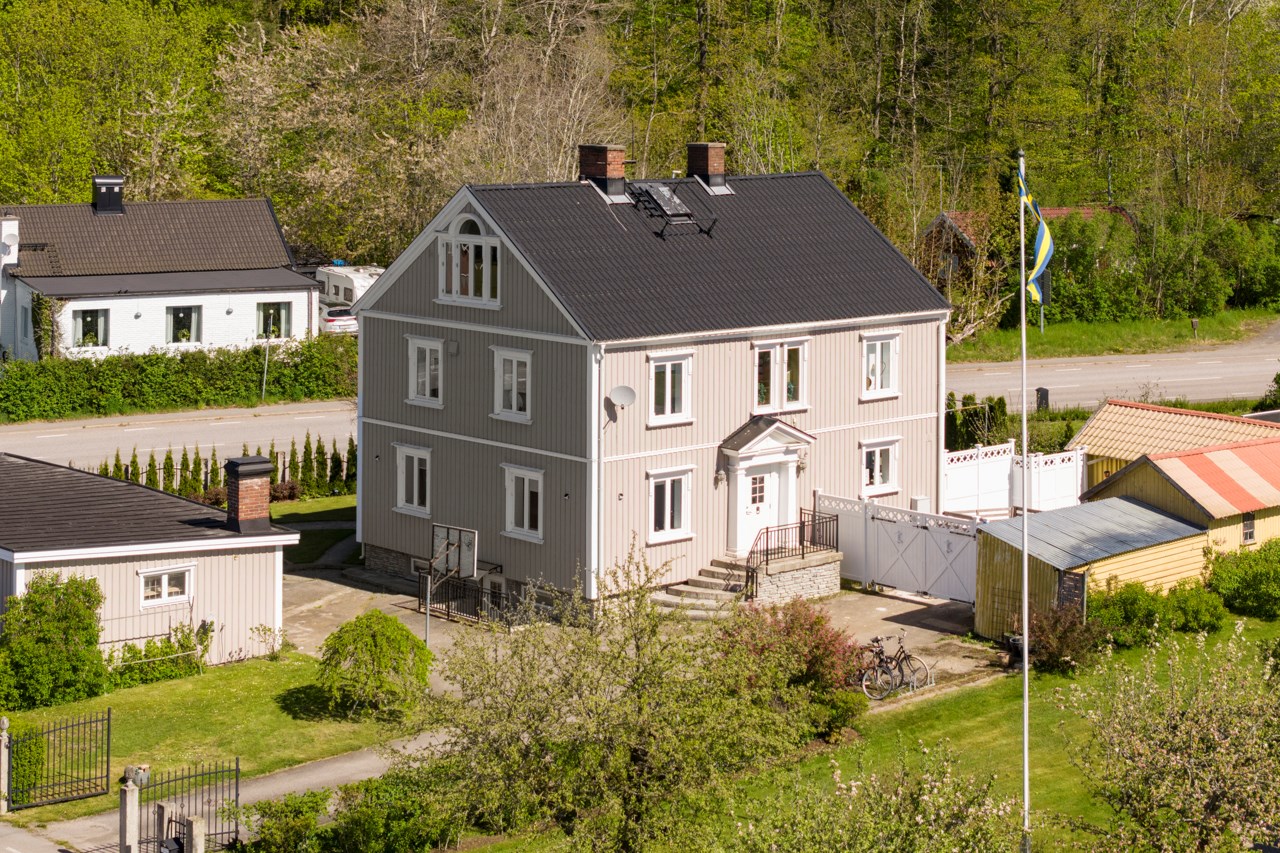 Bergagårdsvägen 2