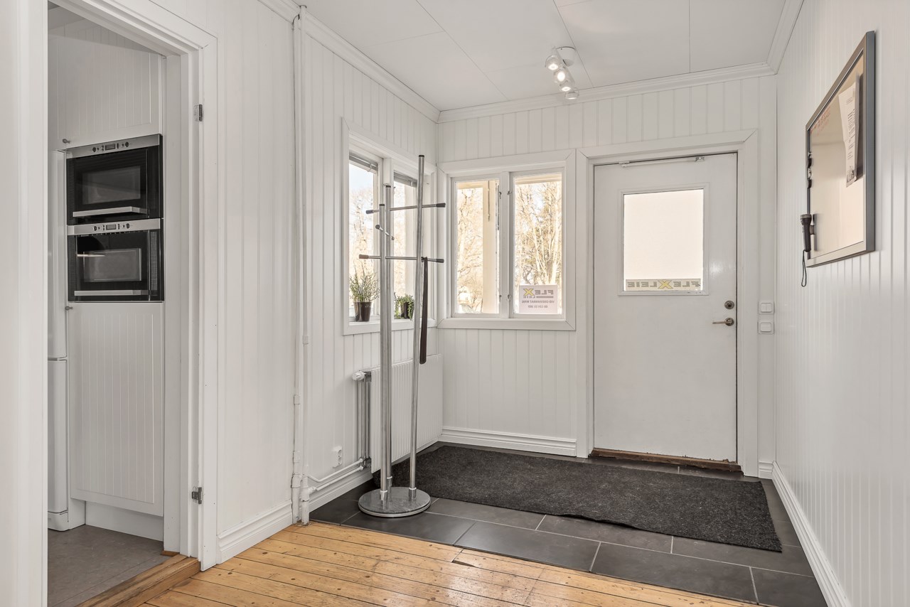Odensala landsväg 156