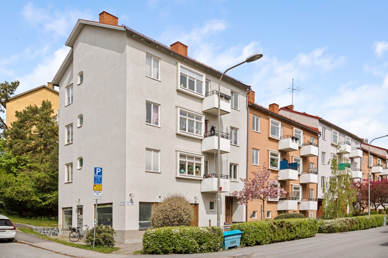 Karlskronavägen 11