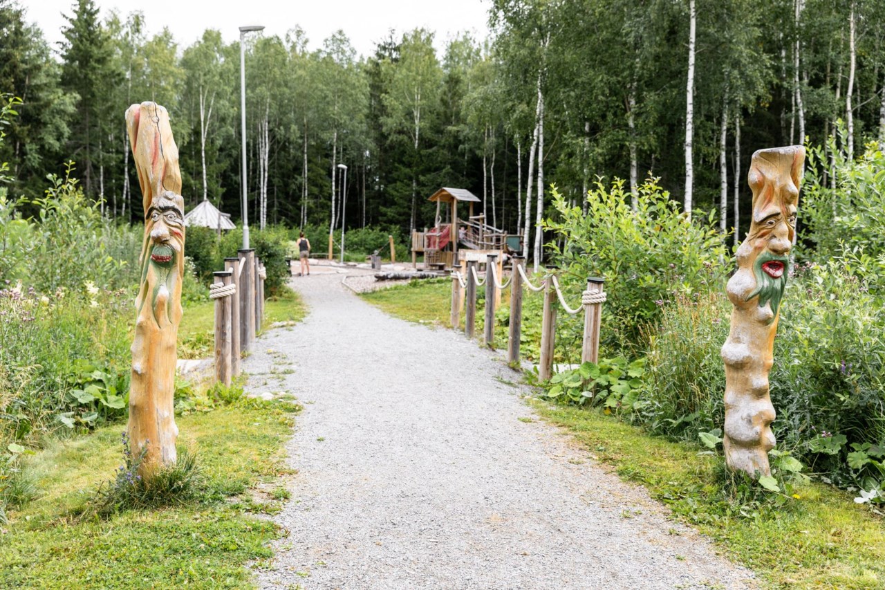 Björkkällevägen 42