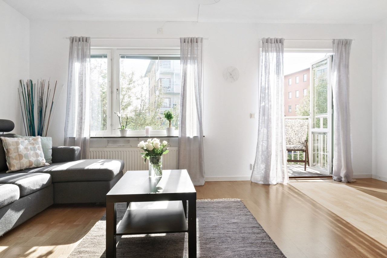 Rådstuguvägen 8