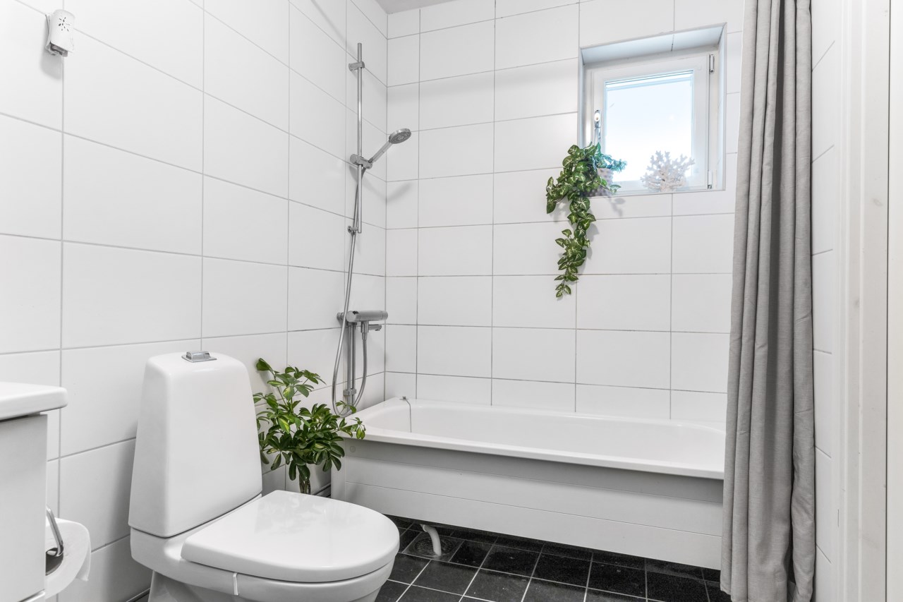 Gamla Enköpingsvägen 174
