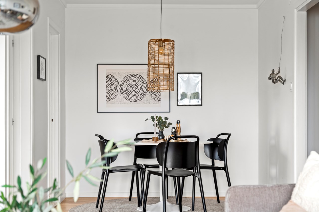 Per Hallströms Väg 2