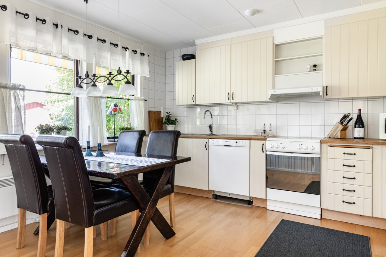 Ekebyvägen 233