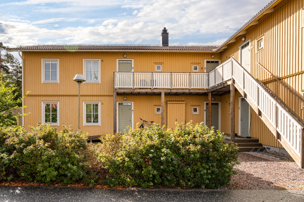 Fritzbergsvägen 151B,  Terrass i gavel!