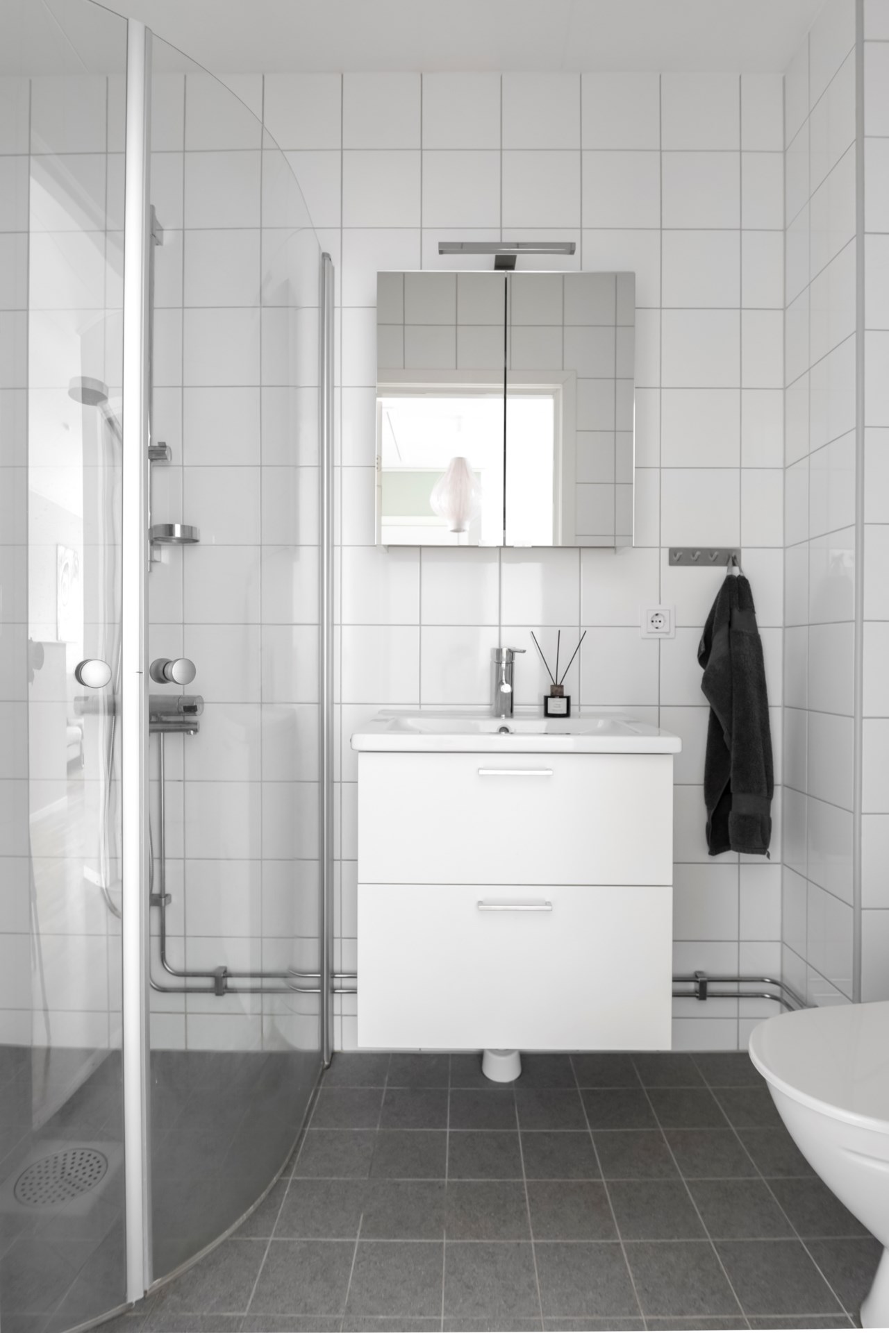 Gudö gårdsväg 5E