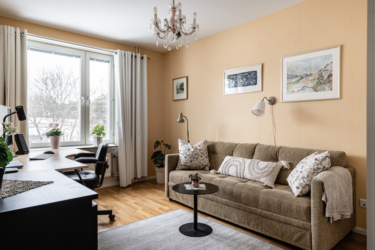 Flygvillevägen 1