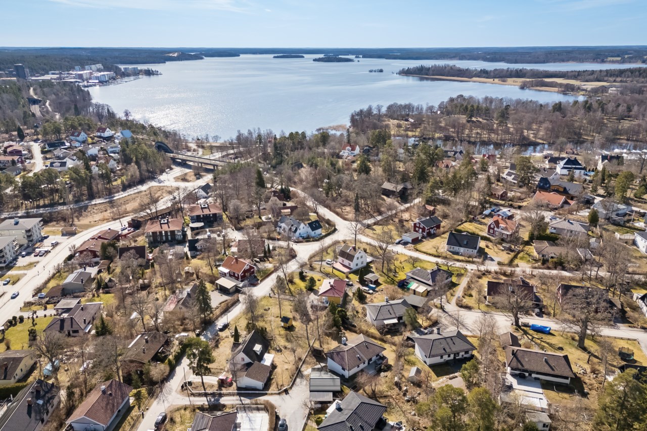 Af ugglas väg 27