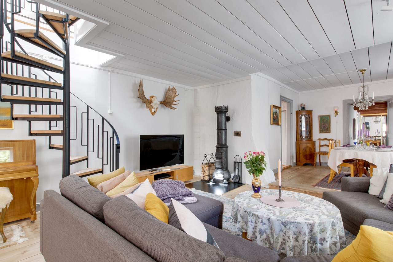 Övre Slottsgatan 9B