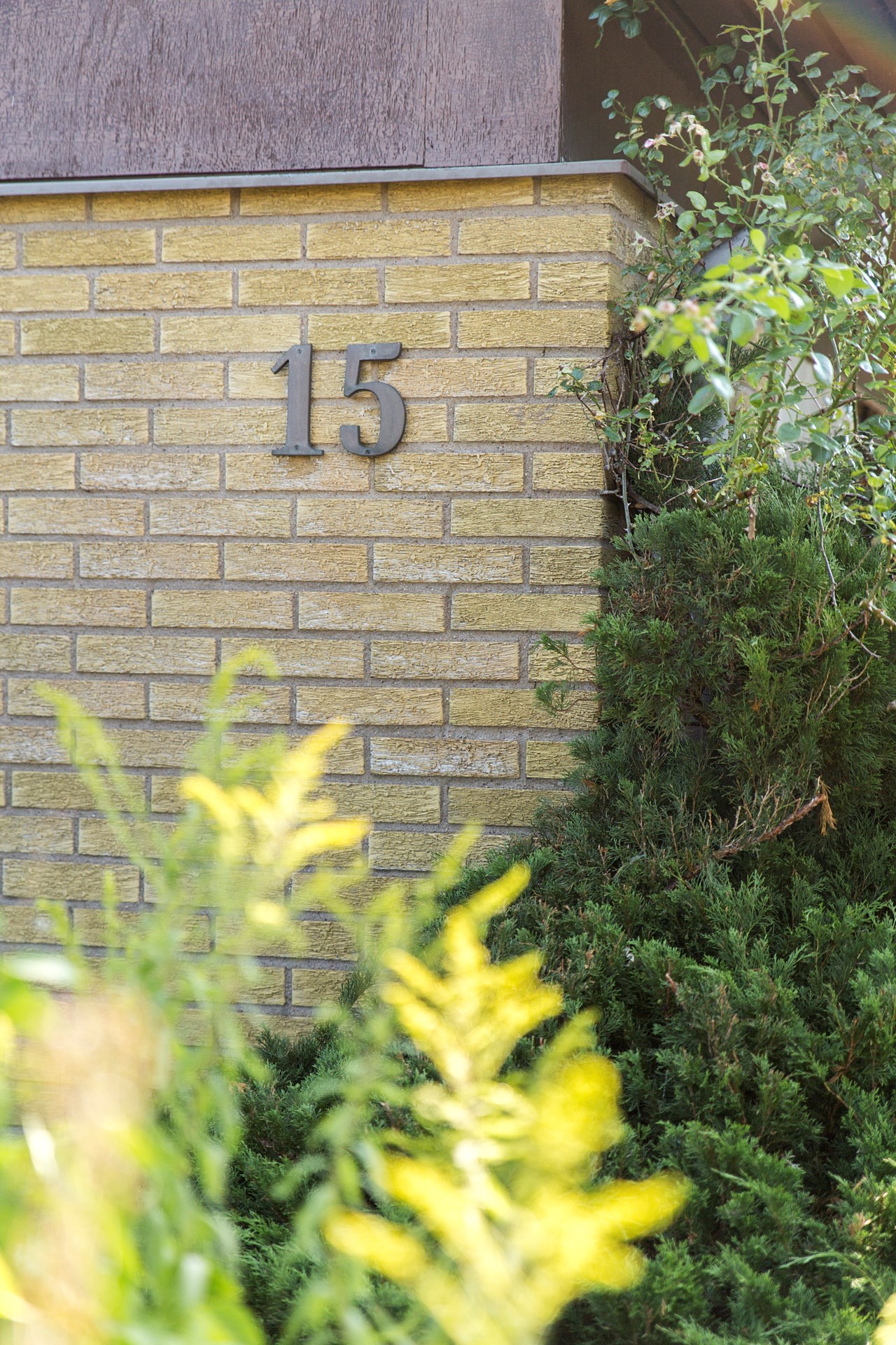 Travgatan 15