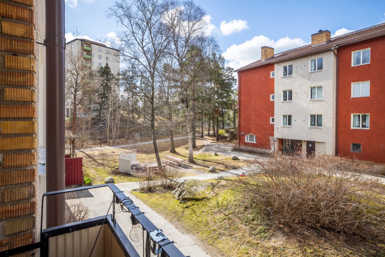 Terrängvägen 73