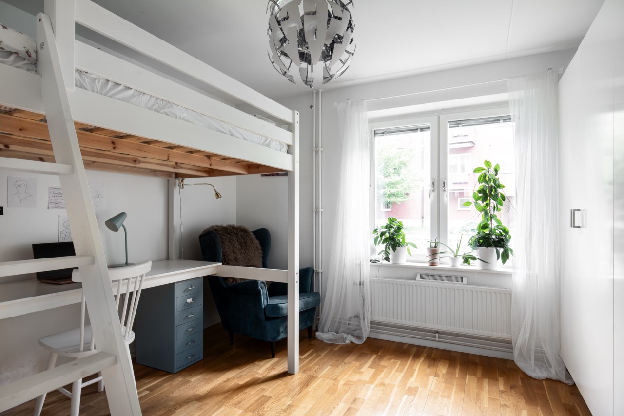 Skridskovägen 13